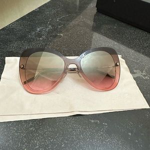 Marc Jacobs Pink Subglasses